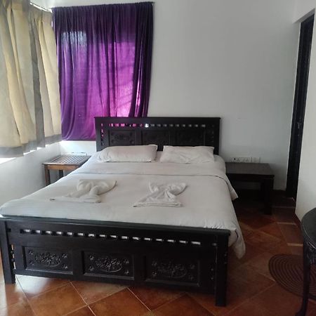 Ferienwohnung Aquavista At Casaphilomena Calangute Exterior foto