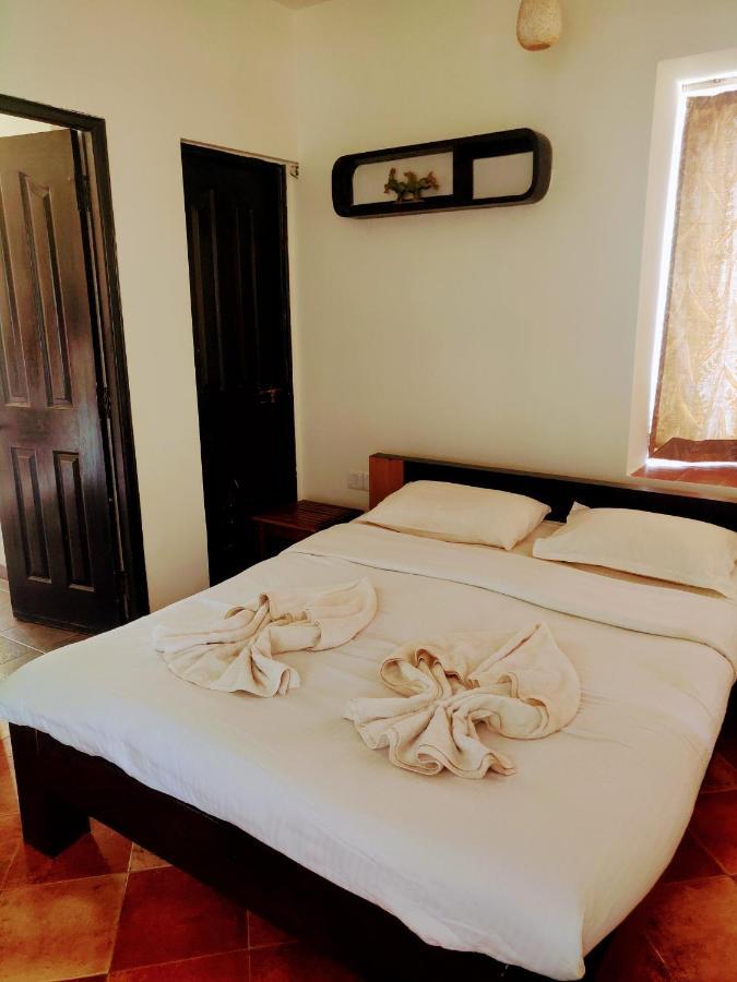 Ferienwohnung Aquavista At Casaphilomena Calangute Exterior foto