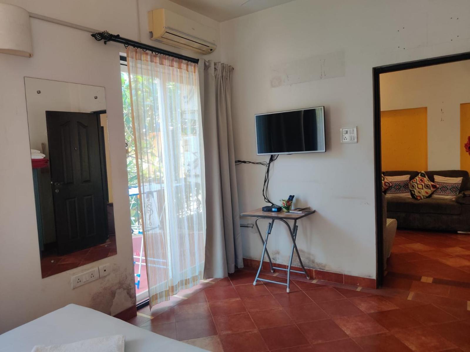Ferienwohnung Aquavista At Casaphilomena Calangute Exterior foto