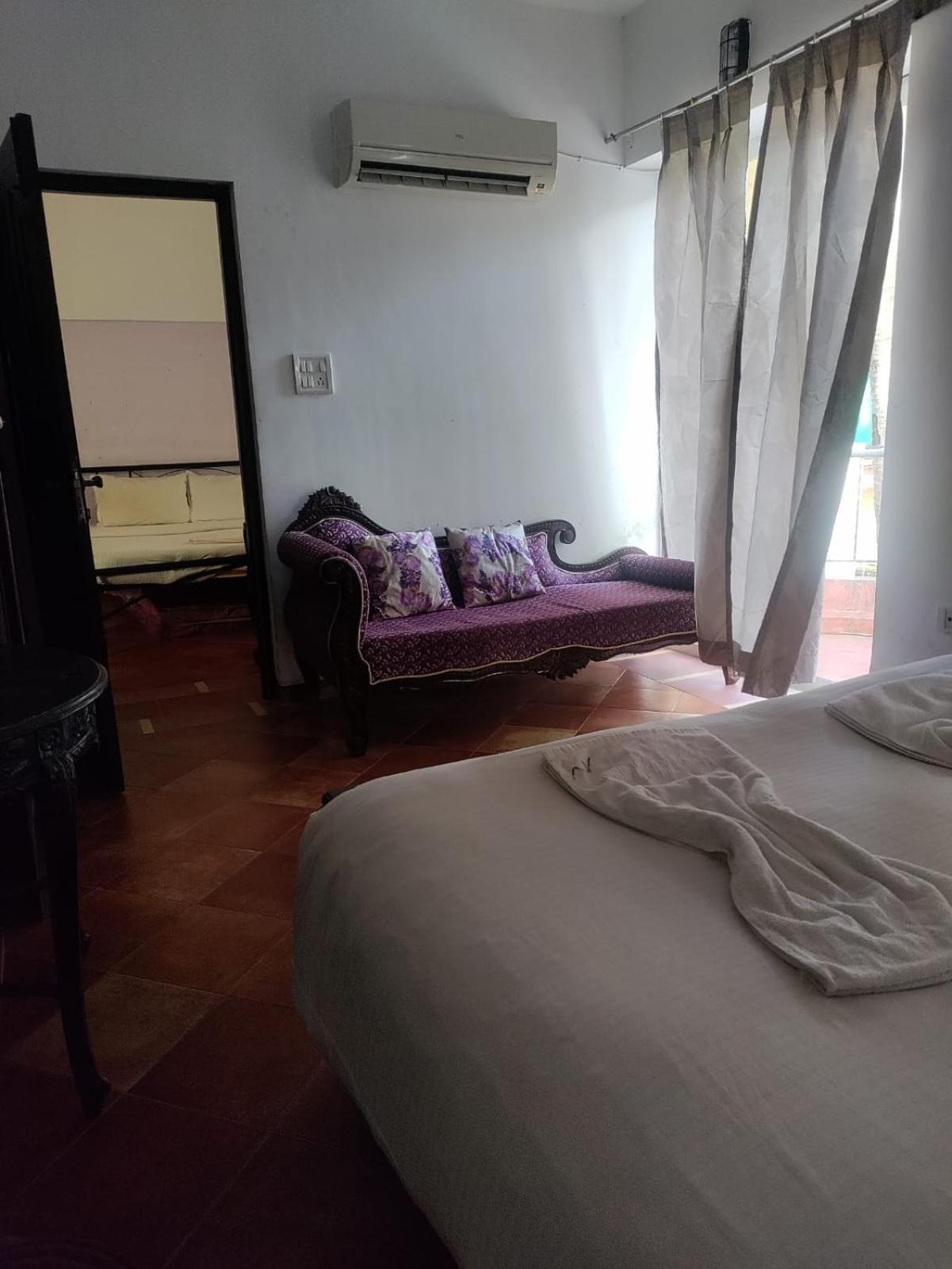 Ferienwohnung Aquavista At Casaphilomena Calangute Exterior foto